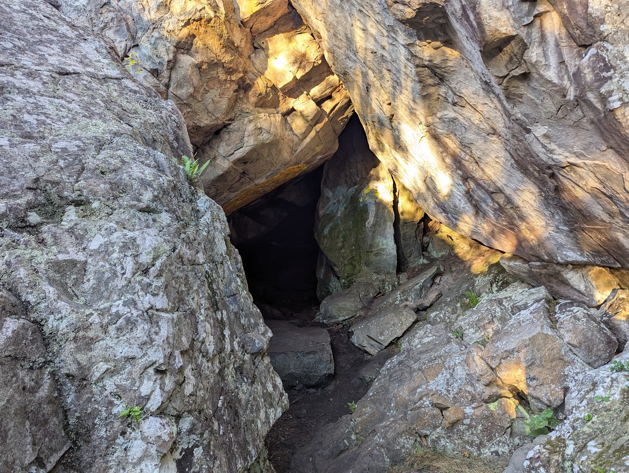 Marie-Claude McDuff Grotte des Fées