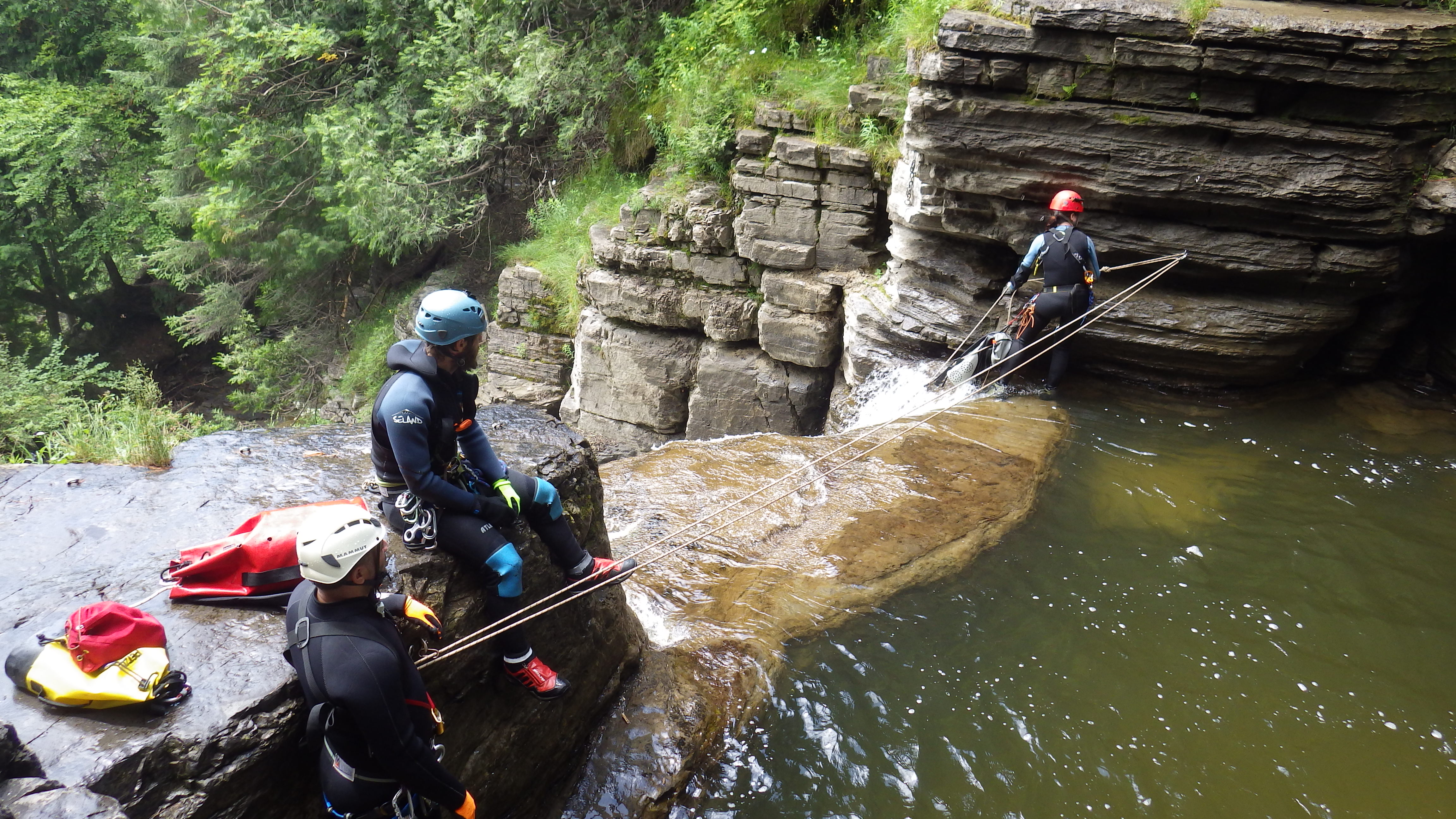 Archives de Spéléo Québec Chutes Jean-Larose